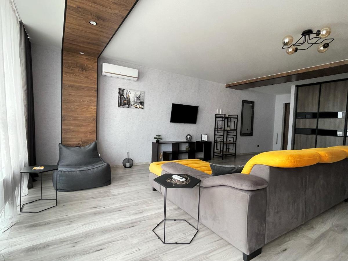 Room1402 Odessa Exterior foto